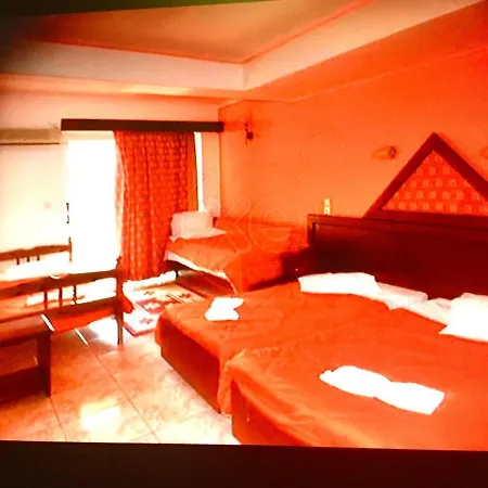 Aiolos Center Panoramic View&yoga Harmony Hotel&rooms 2*