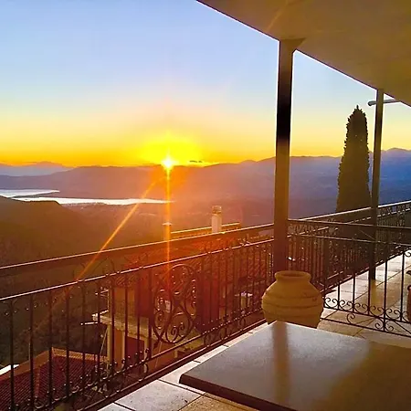 Hotel Aiolos Center Panoramic View&yoga Harmony Hotel&rooms 2*