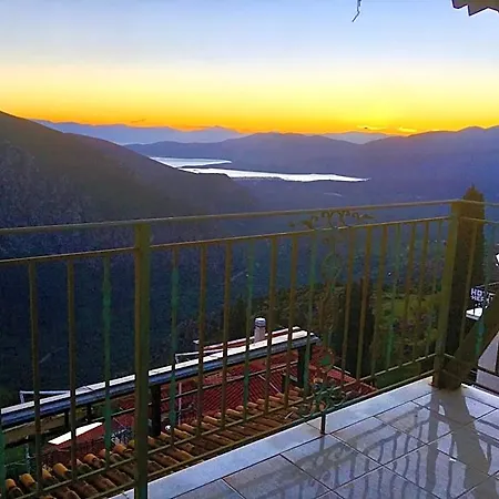 Aiolos Center Panoramic View&yoga Harmony Hotel&rooms