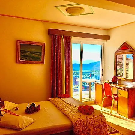 Aiolos Center Panoramic View&yoga Harmony Hotel&rooms 2*
